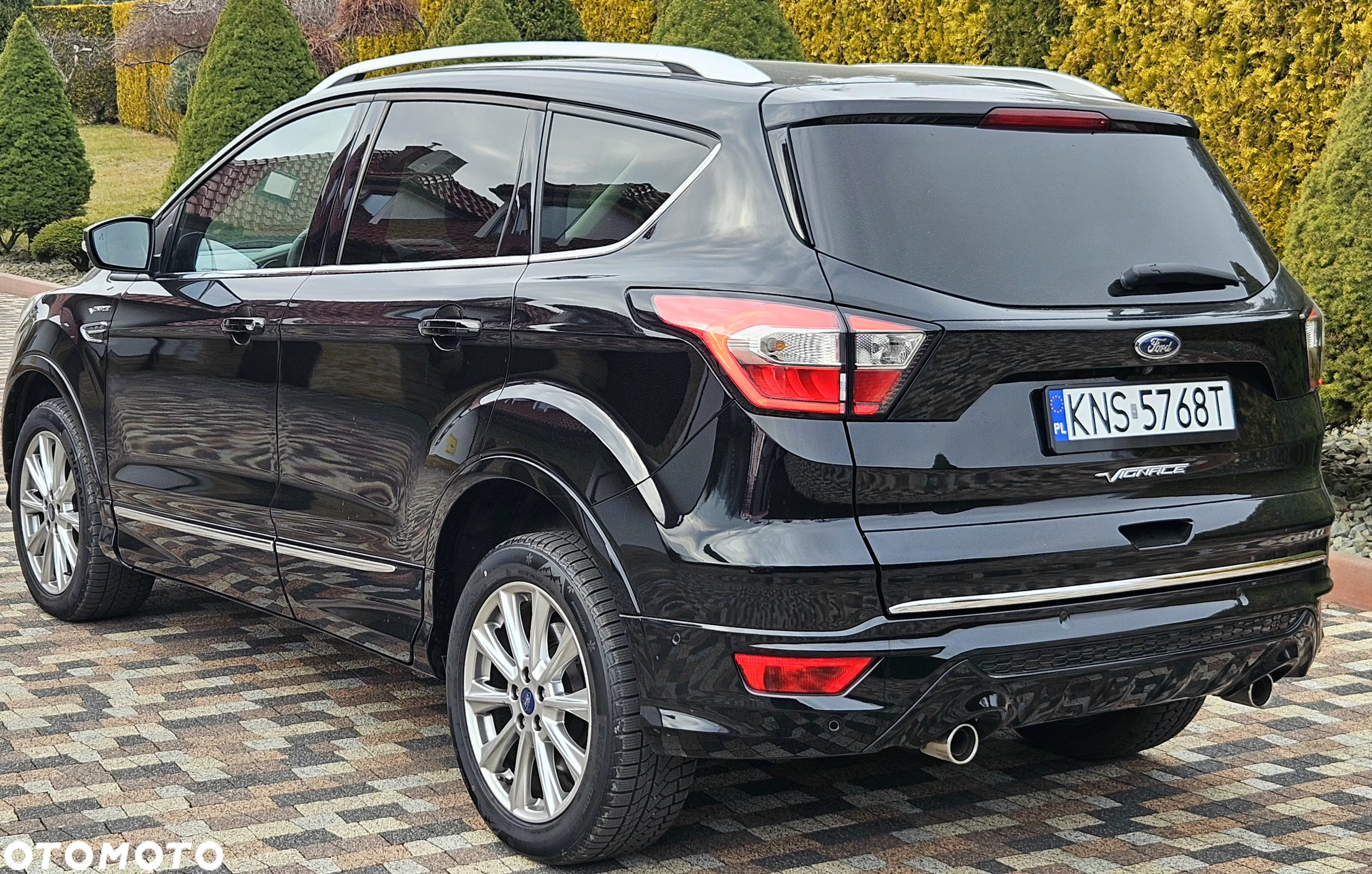 Ford Kuga 2.0 TDCi 4x4 Vignale - 3