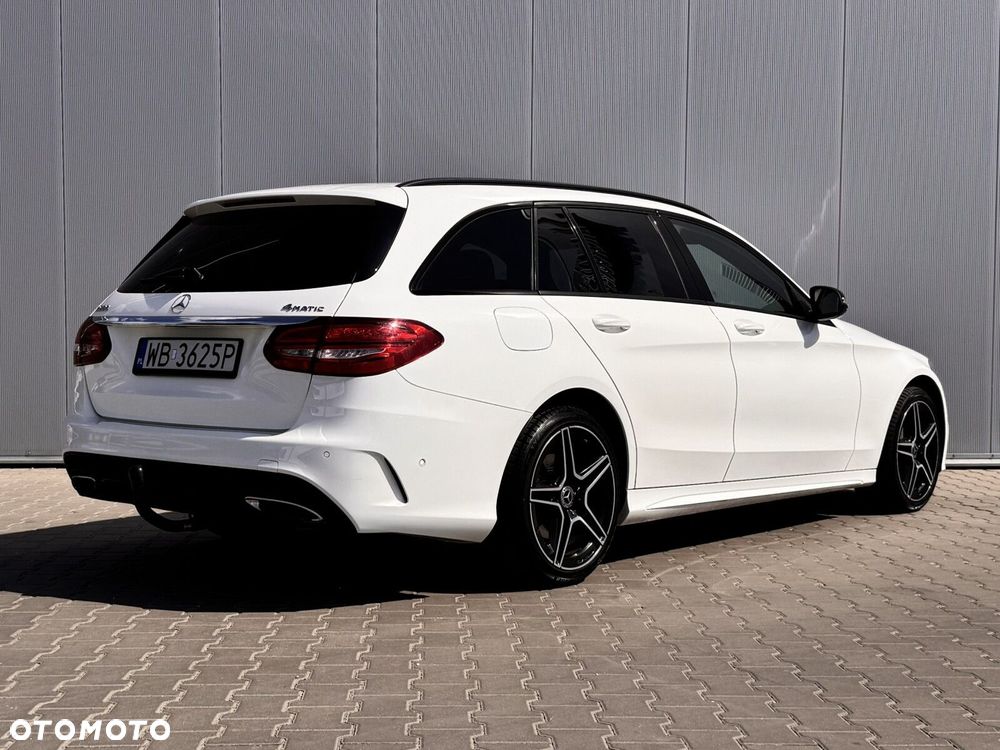 Mercedes-Benz Klasa C 200 4-Matic 9G-TRONIC - 4