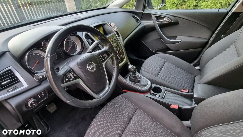 Opel Astra - 11