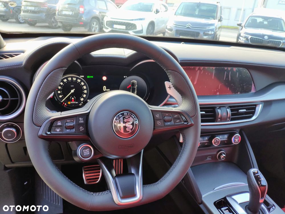 Alfa Romeo Stelvio 2.0 Turbo Veloce Q4 - 5