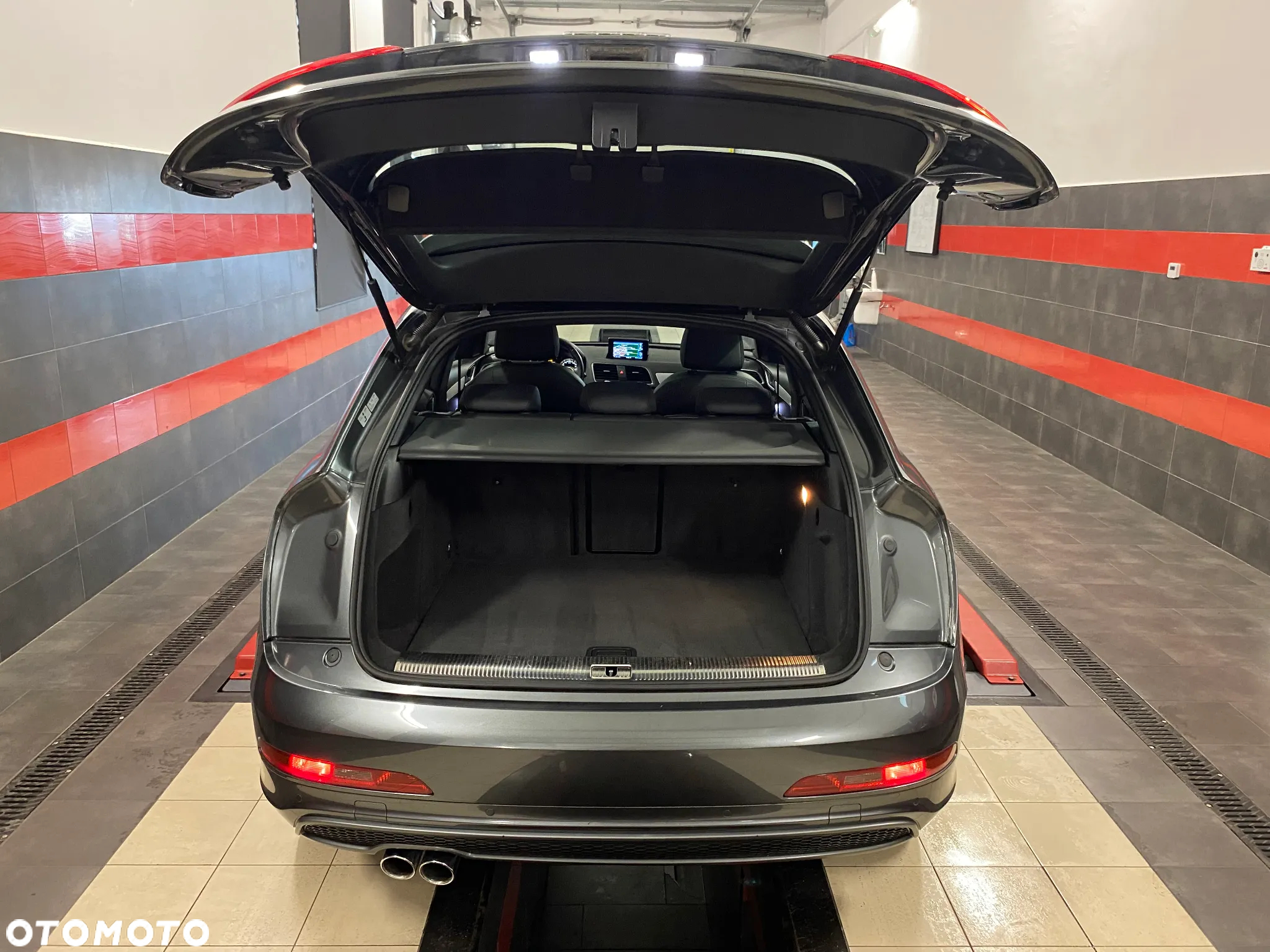 Audi Q3 2.0 TDI Quattro Edycja Specjalna S tronic - 33