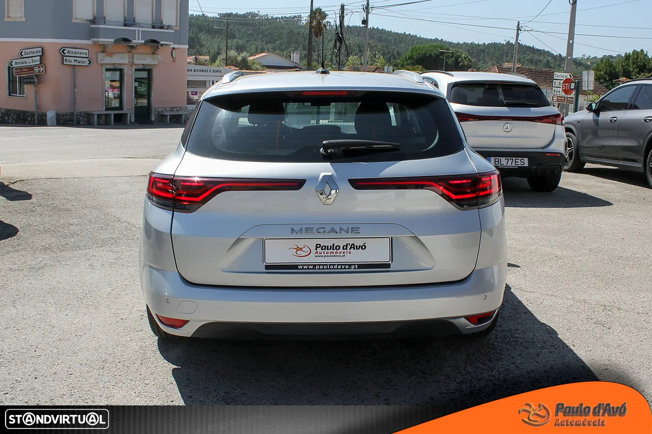 Renault Mégane Sport Tourer 1.5 Blue dCi Zen EDC - 6