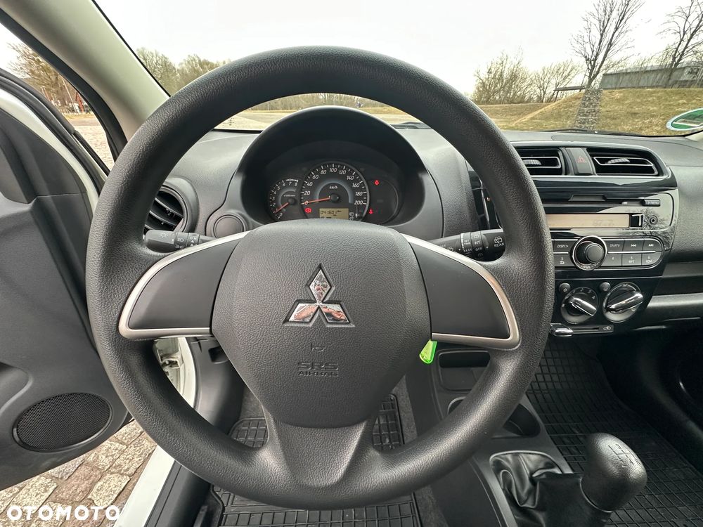 Mitsubishi Space Star - 20