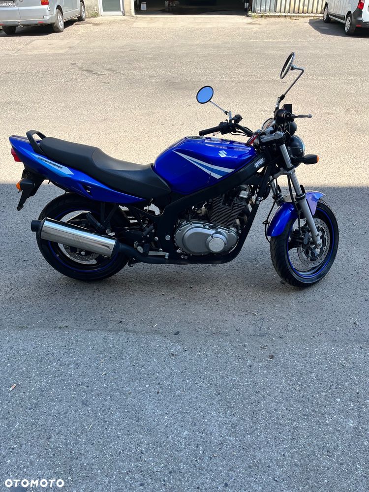 Suzuki GS - 3