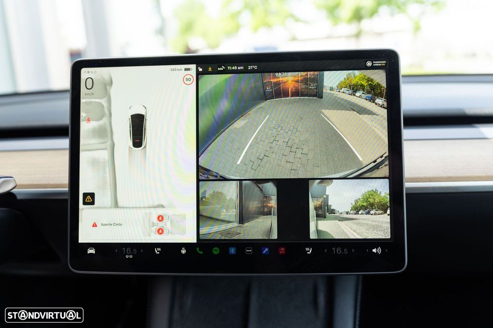 Tesla Model Y Long Range Dual Motor AWD - 12