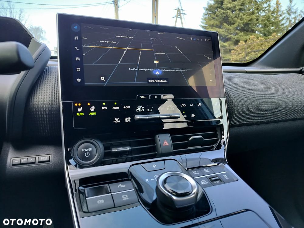 Toyota bZ4X 71.4kWh 4x4 Prestige - 12