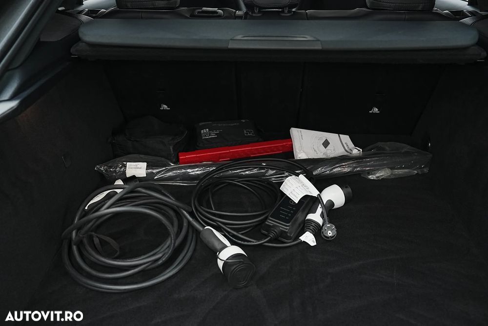 Mercedes-Benz GLE Coupe 350 de 4Matic 9G-TRONIC AMG Line - 36