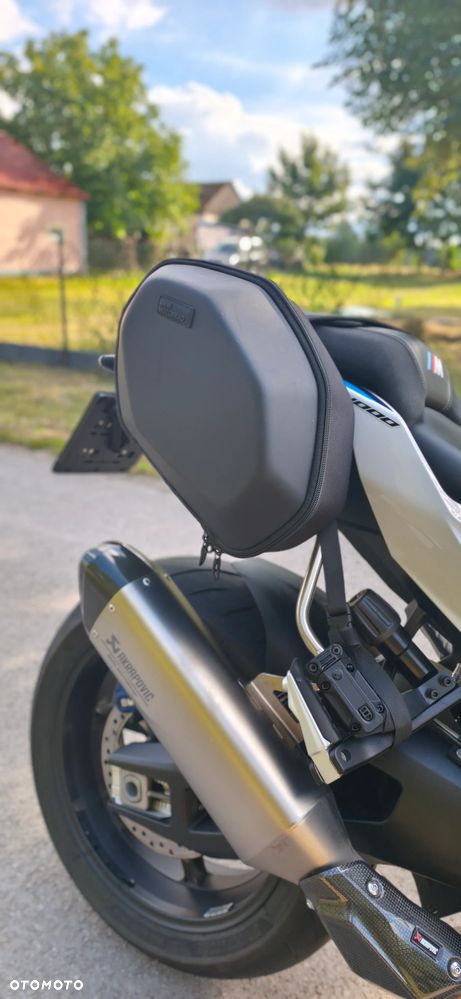 BMW XR - 7