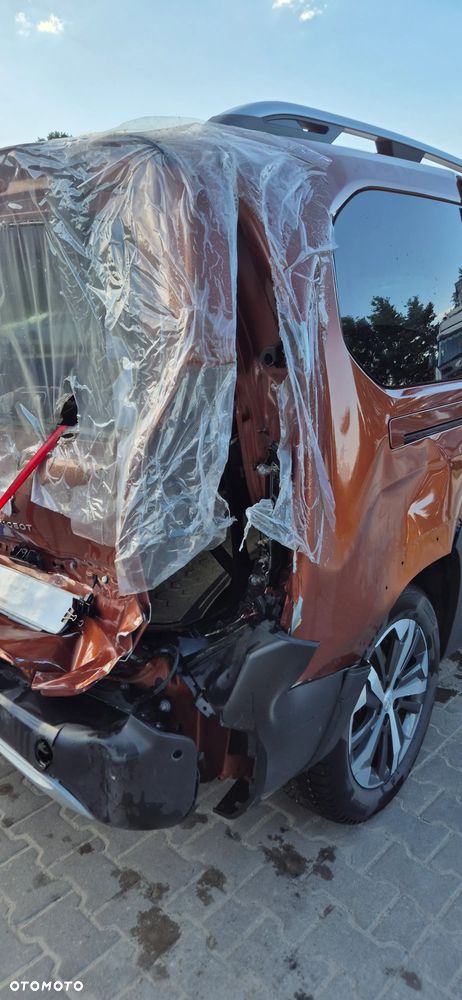 Peugeot Rifter 1.2 PureTech GT Line S&S - 25