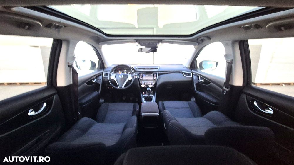 Nissan Qashqai 1.5 DCI TEKNA - 4