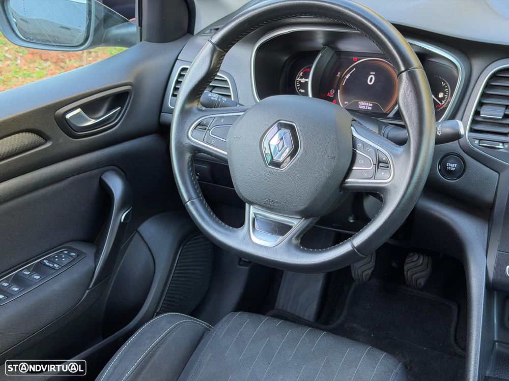 Renault Mégane - 16