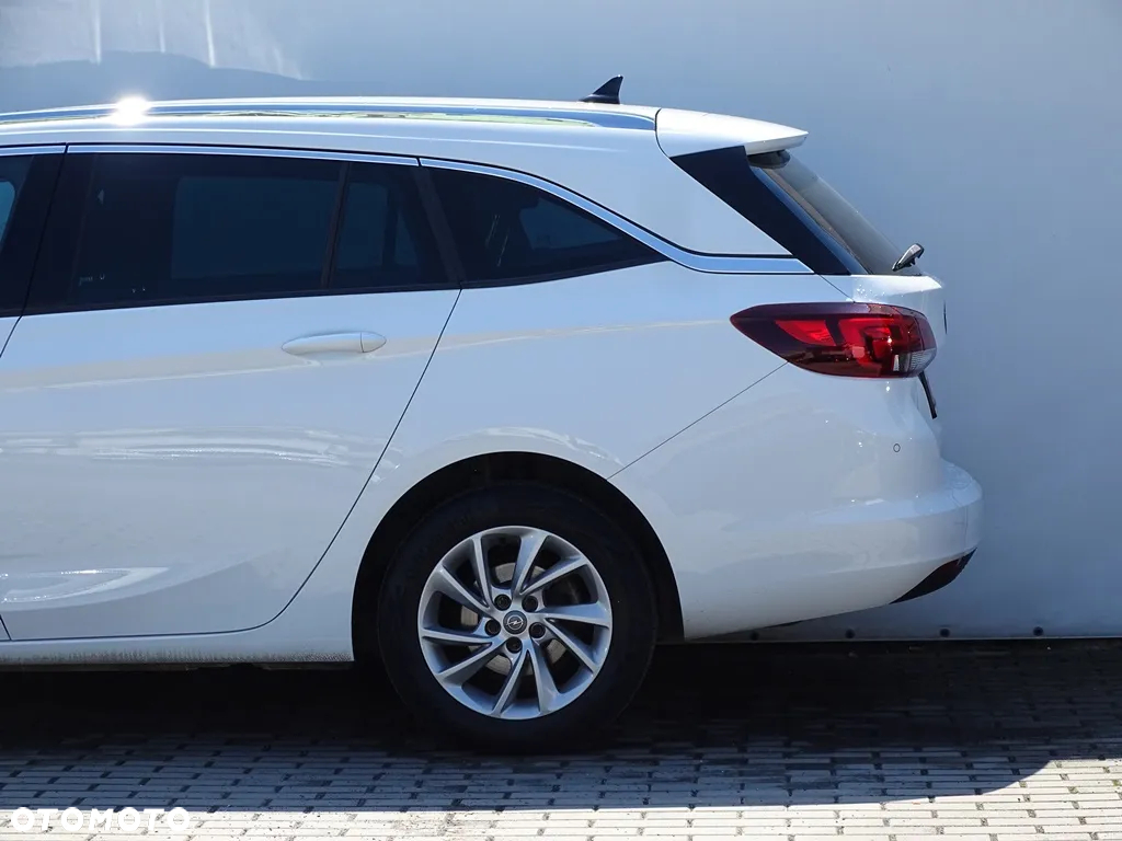 Opel Astra 1.4 Turbo Sports Tourer Innovation - 10