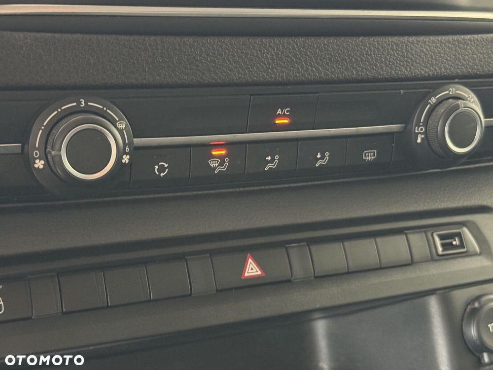 Opel Vivaro - 30