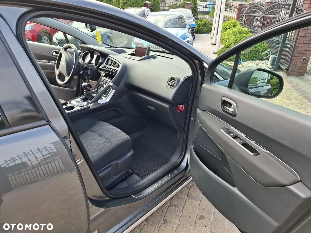 Peugeot 3008 1.6 HDi Premium - 15