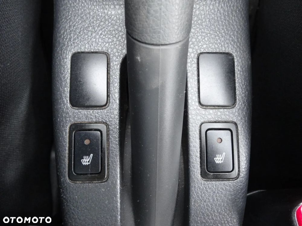 Suzuki SX4 1.6 GLX / Comfort - 26