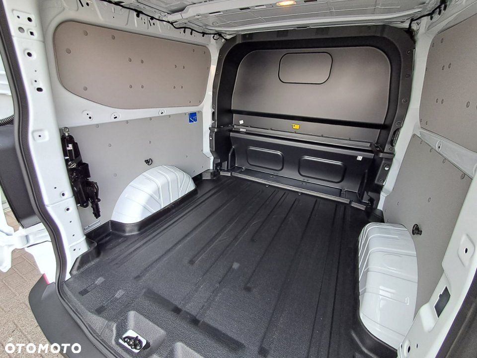 Ford Transit Custom - 19