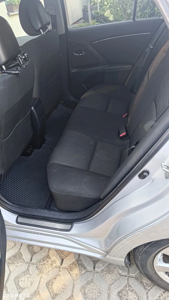 Toyota Avensis 1.8 Sol NAVI - 20