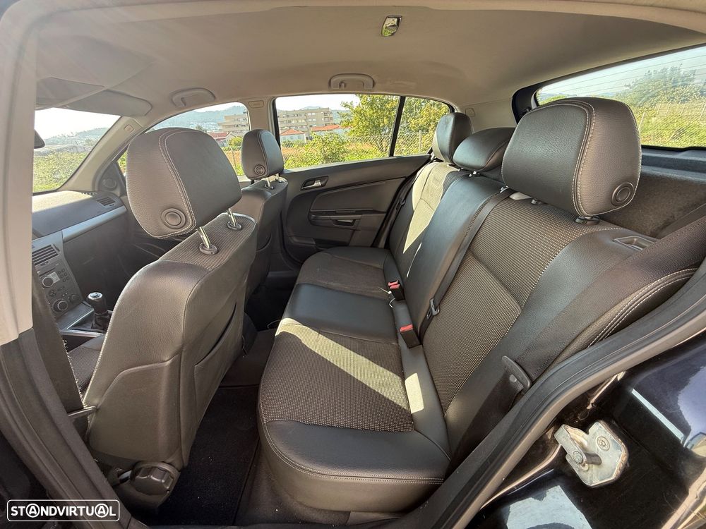 Opel Astra 1.3 CDTi Cosmo - 10