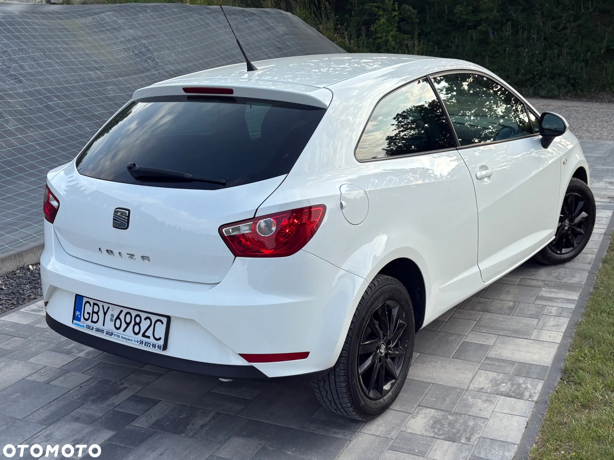 Seat Ibiza SC 1.2 TDI CR Ecomotive Reference 4YOU - 3
