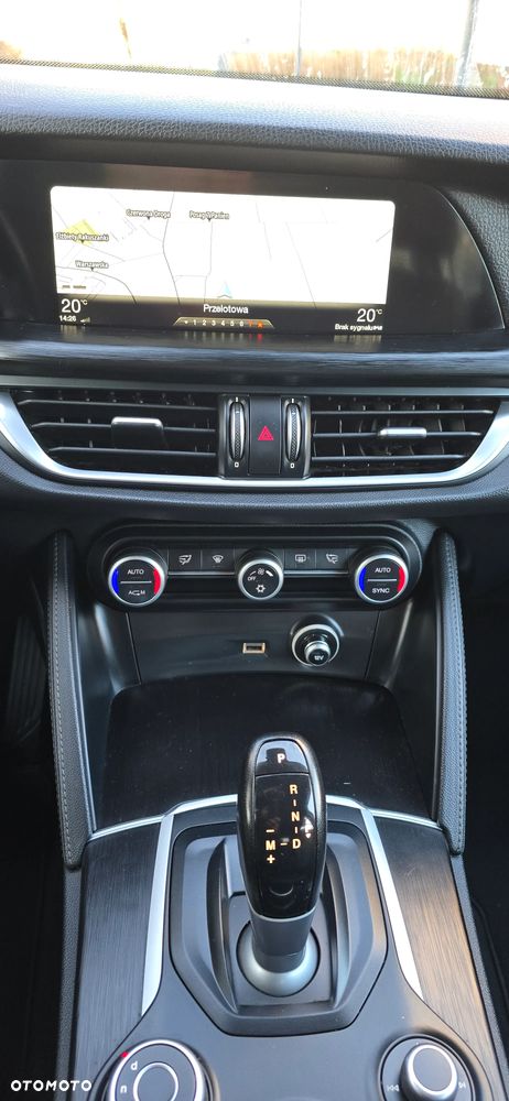 Alfa Romeo Stelvio 2.2 JTDM Super - 14