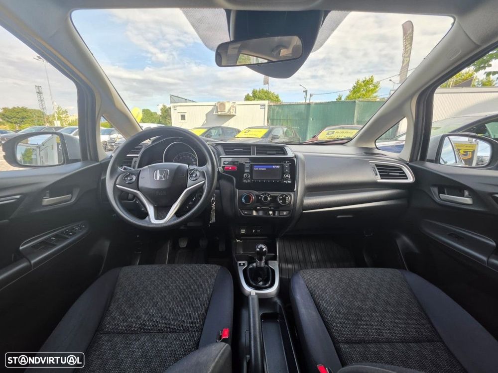 Honda Jazz 1.3 I-VTEC Trend - 12