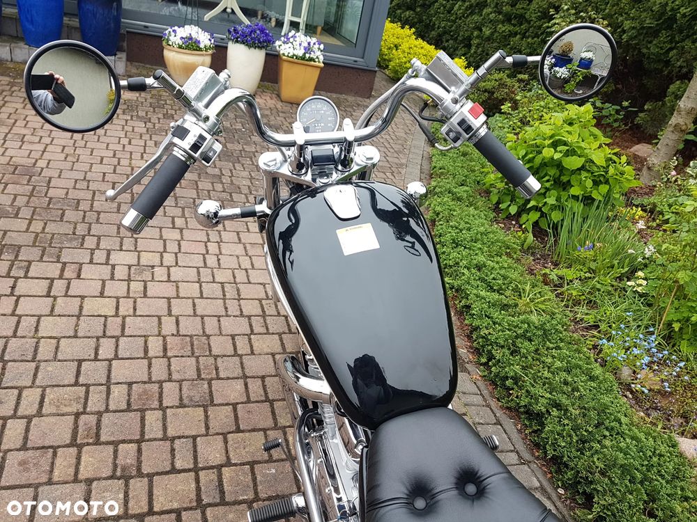 Suzuki Intruder - 20