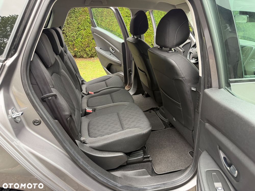 Renault Scenic TCe 115 GPF BUSINESS EDITION - 33