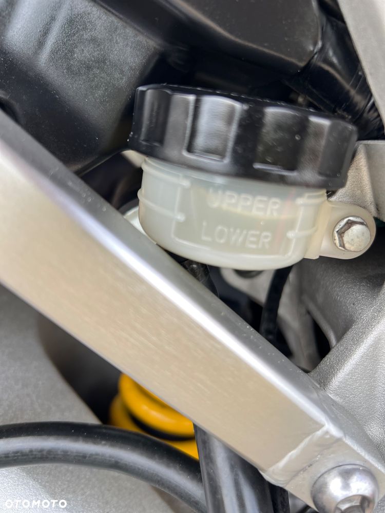 Honda CBR - 16