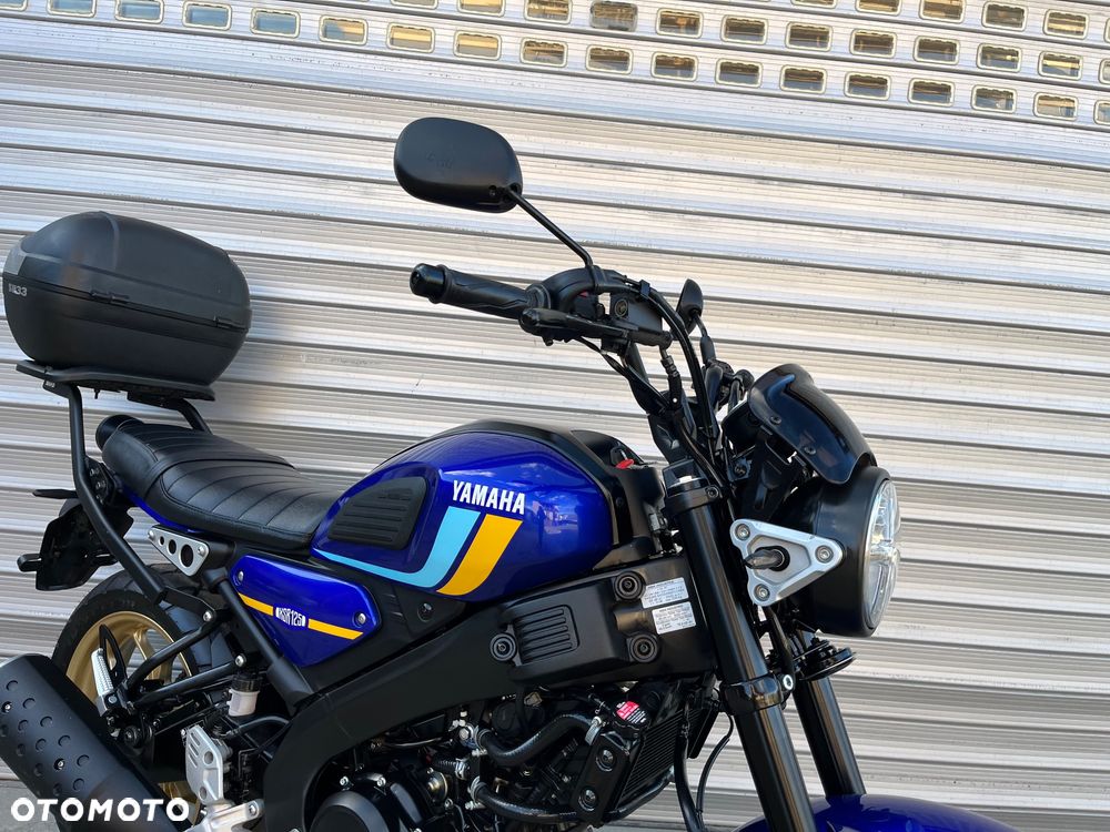 Yamaha XSR - 25