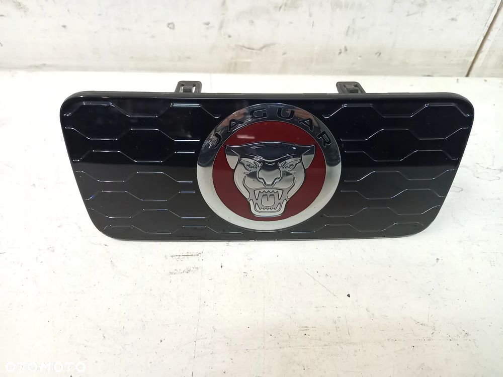 Jaguar XE XF F-Pace XJ znaczek emblemat logo w atrape grill pod radar - 4