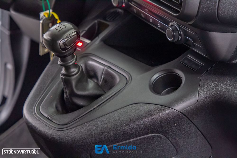 Peugeot Partner 1.5 BlueHDi Asphalt Standard - 31