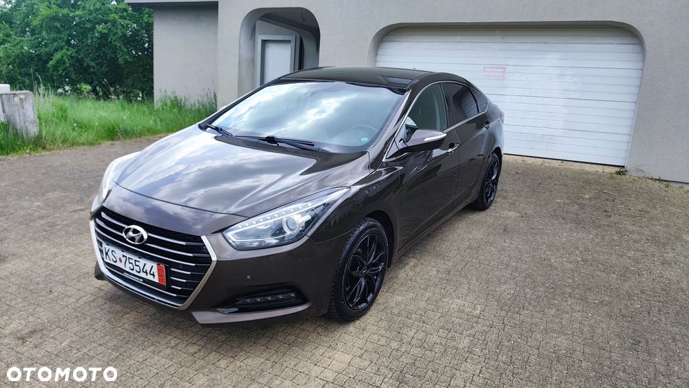 Hyundai i40 Kombi 1.7 CRDi DCT Premium - 16