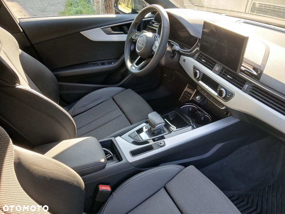 Audi A4 Limousine 40 TFSI mHEV S Line S tronic - 15