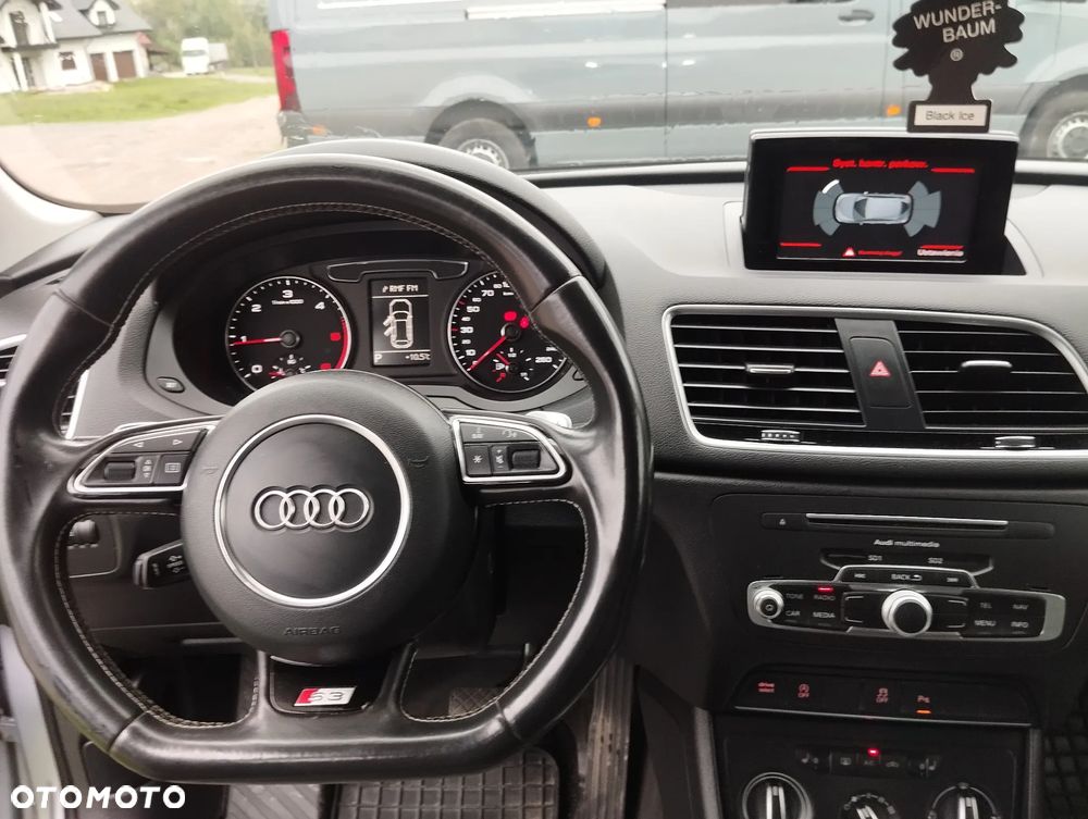Audi Q3 2.0 TDI Quattro S tronic sport - 10