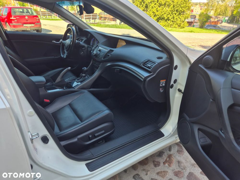 Honda Accord 2.2d Executive Navi - 14