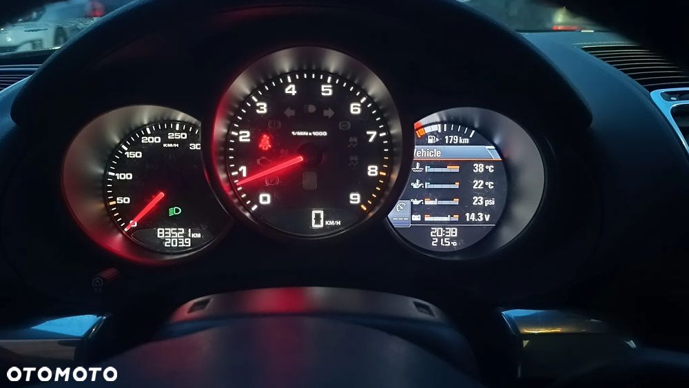 Porsche Cayman - 8