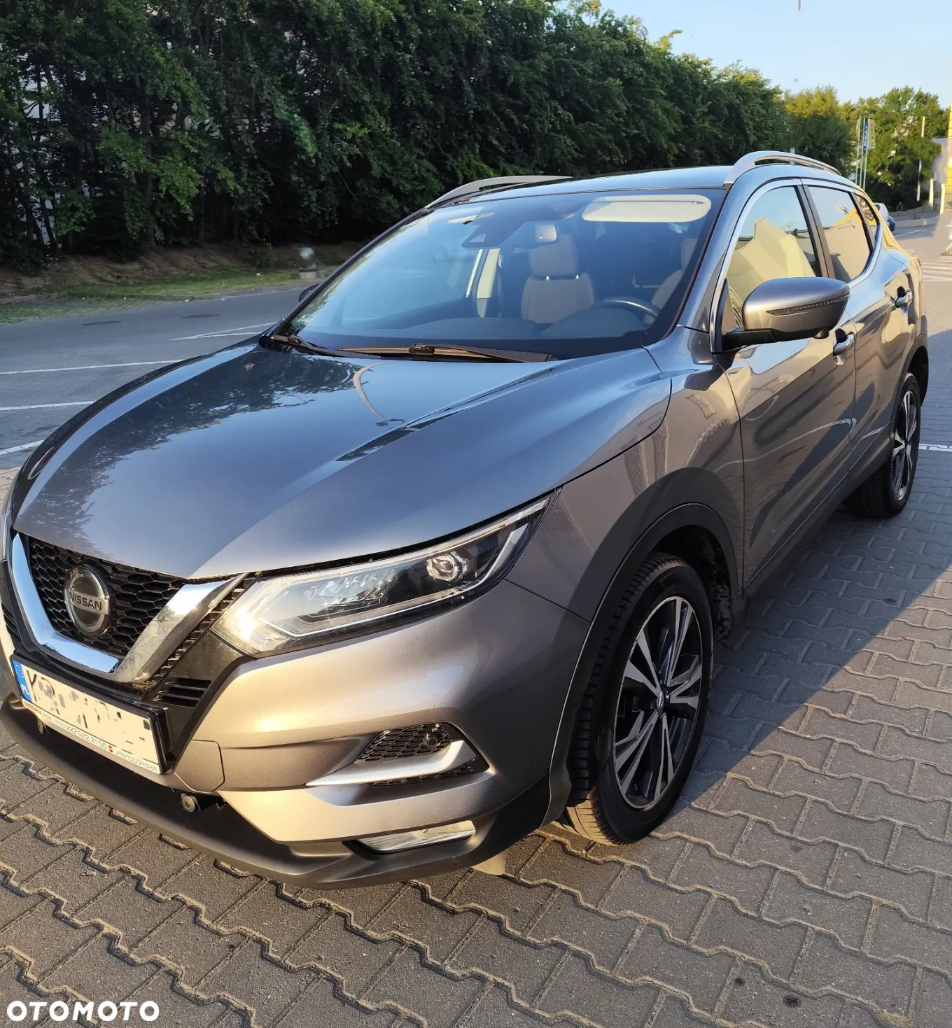 Nissan Qashqai 1.3 DIG-T N-Connecta - 2