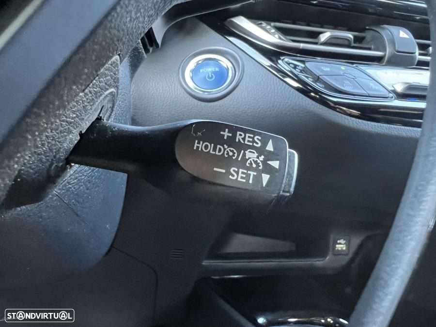Toyota C-HR 1.8 Hybrid Exclusive+P.Luxury - 33