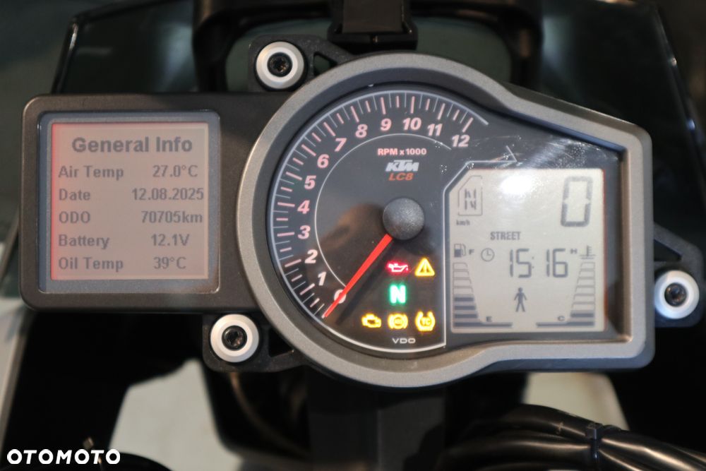 KTM Super Duke - 11