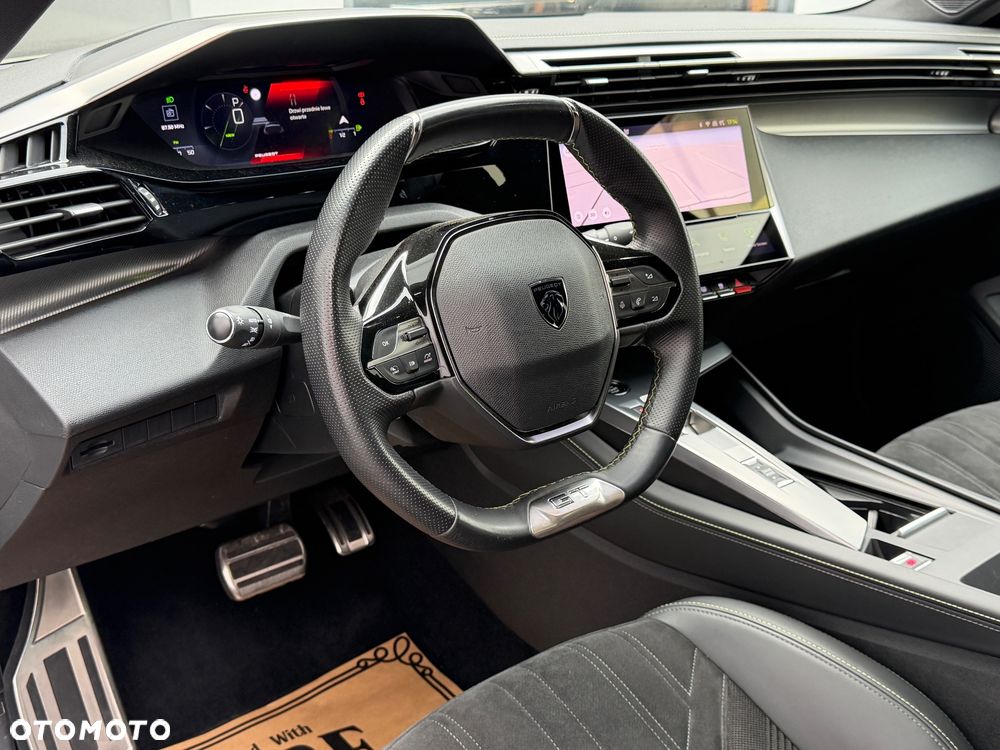 Peugeot 308 BlueHDi 130 EAT8 GT - 10