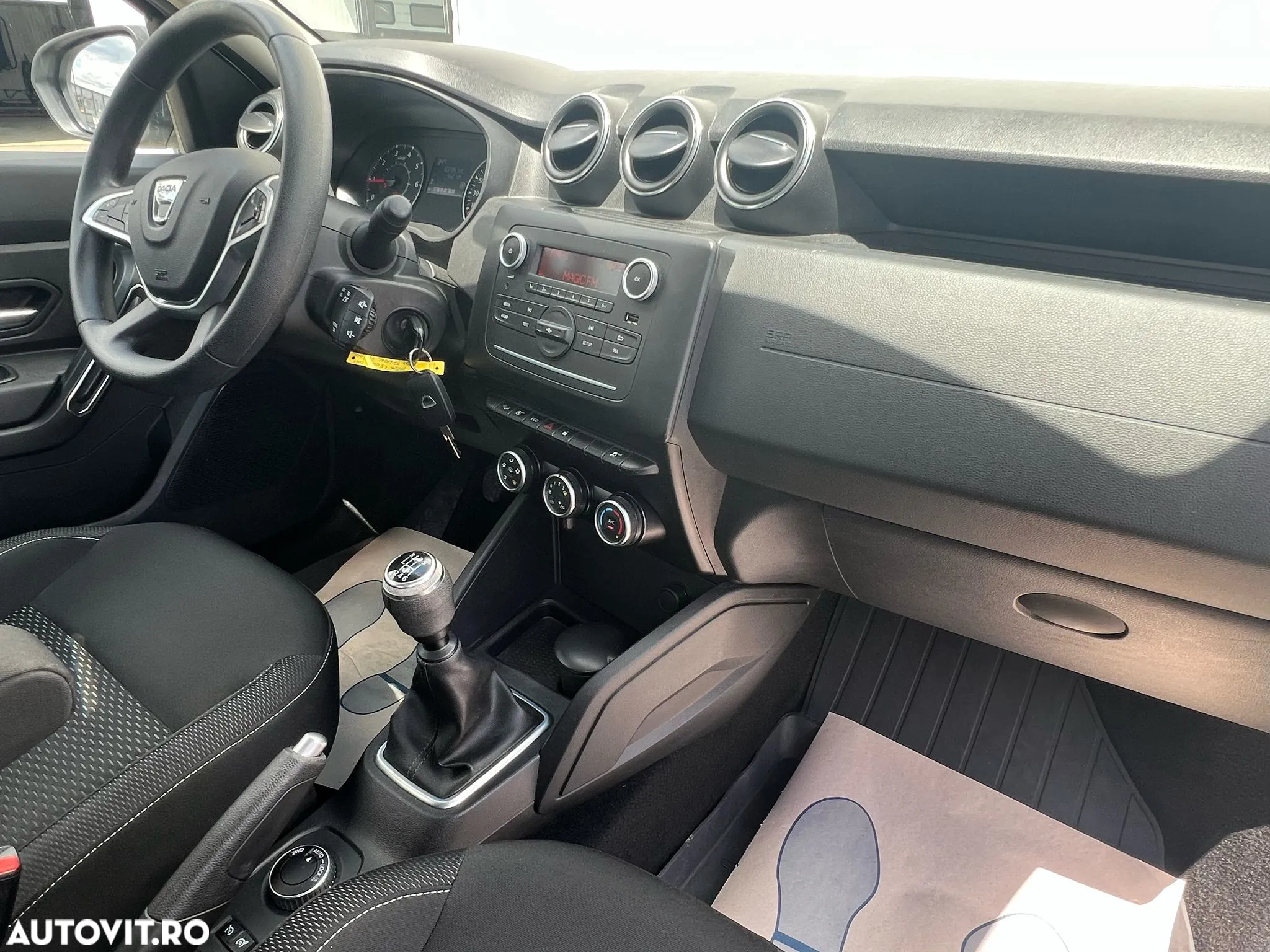 Dacia Duster 1.5 Blue dCi 4WD Comfort - 12