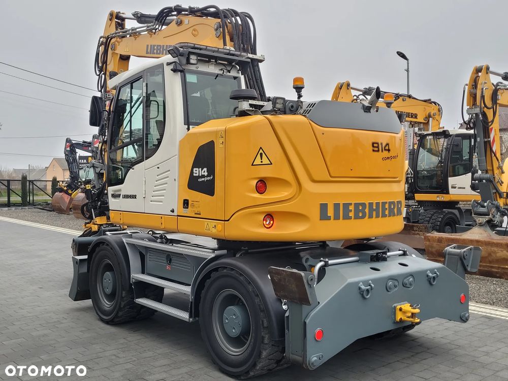 Liebherr A914 compact / ROTOTILT ze szczypcami / 2017rok /SUPER STAN / - 6