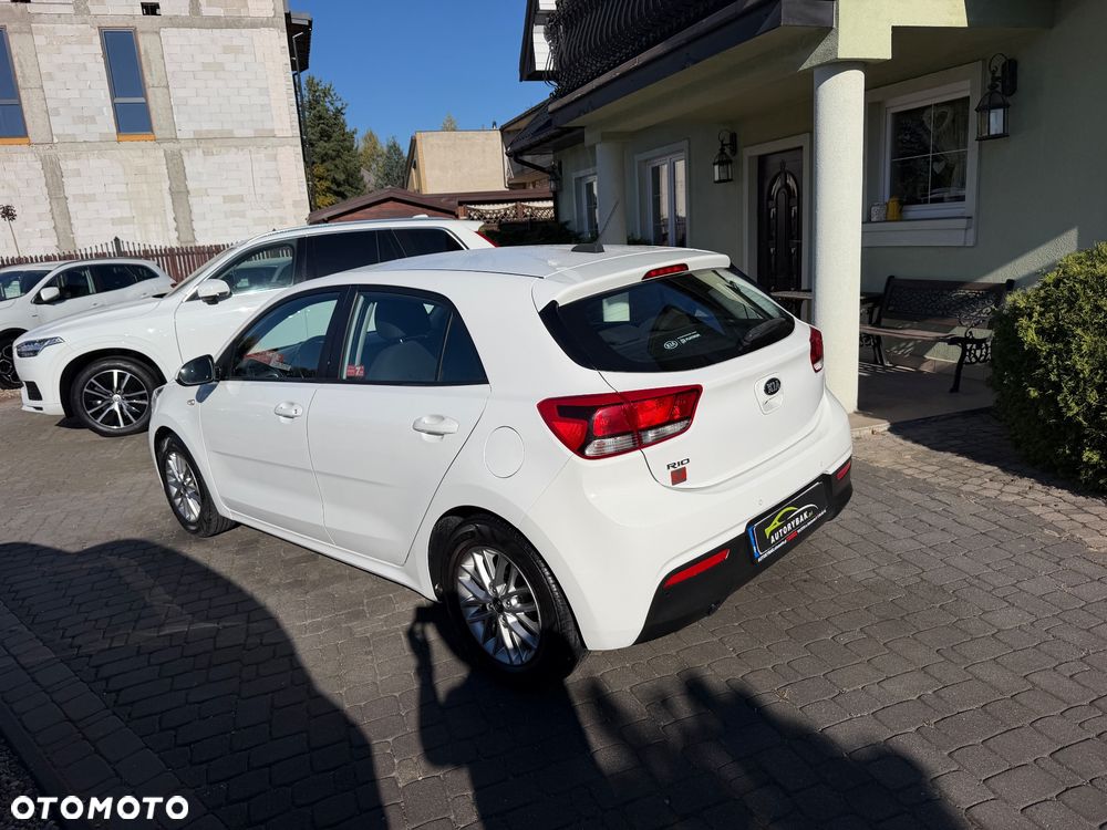 Kia Rio 1.2 XL - 32
