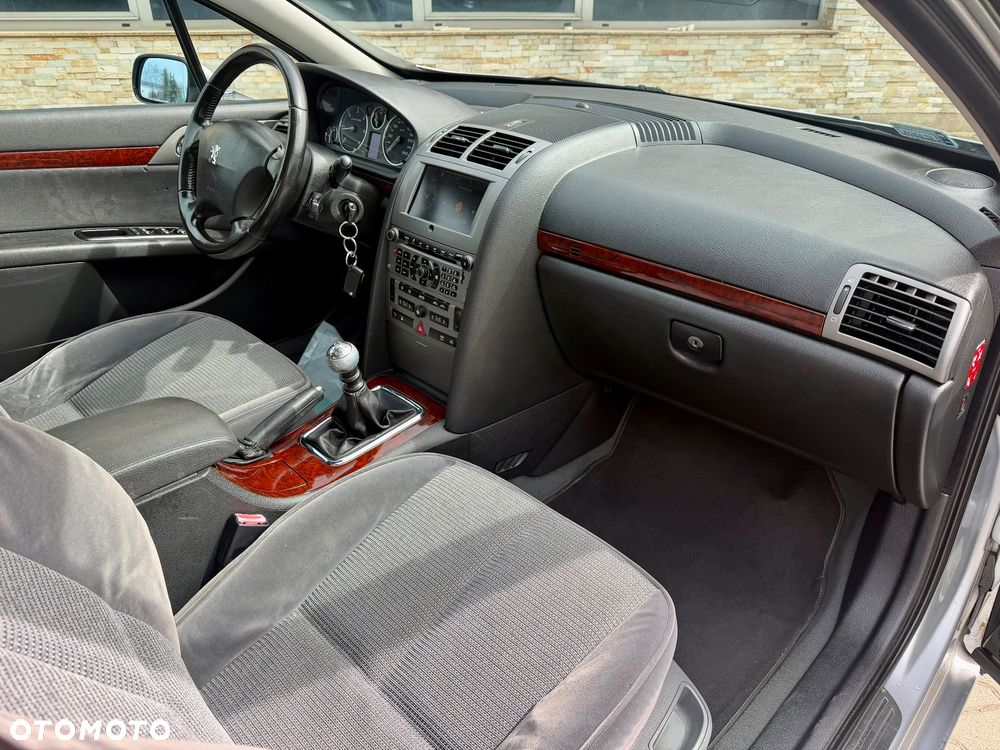 Peugeot 407 - 5