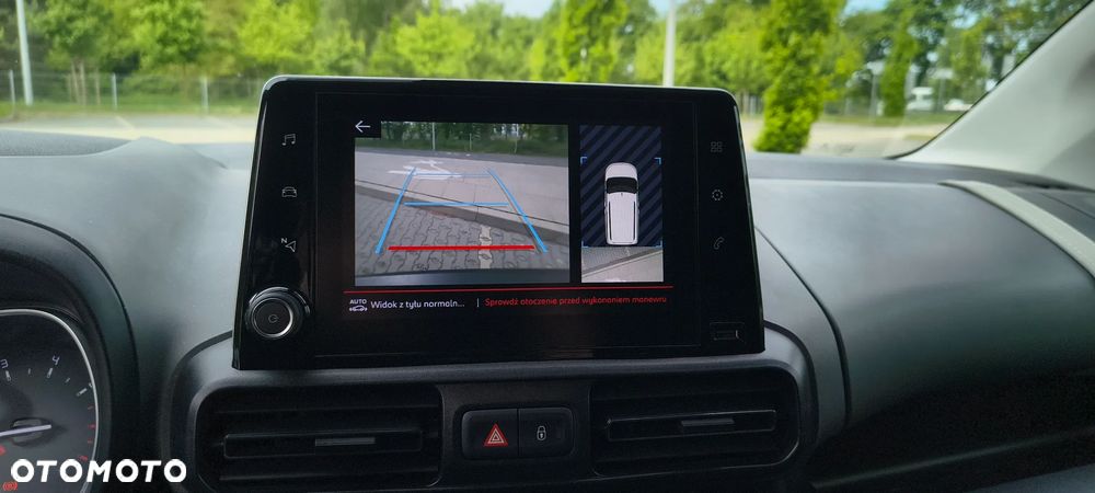 Citroën Berlingo XL 7-Sitzer PureTech 130 EAT8 FEEL - 14