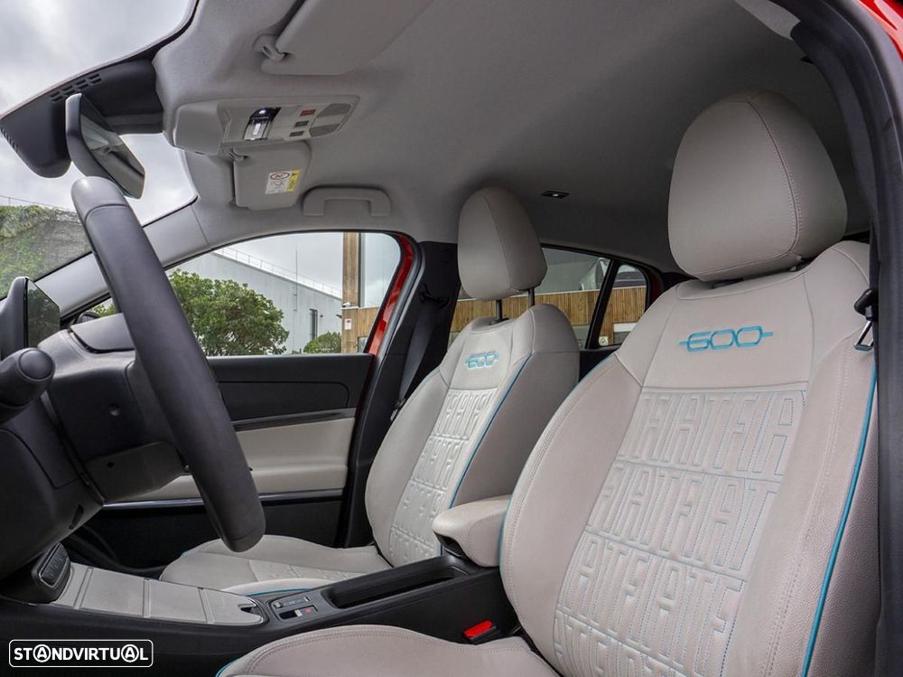 Fiat 600e 54 kWh La Prima - 26