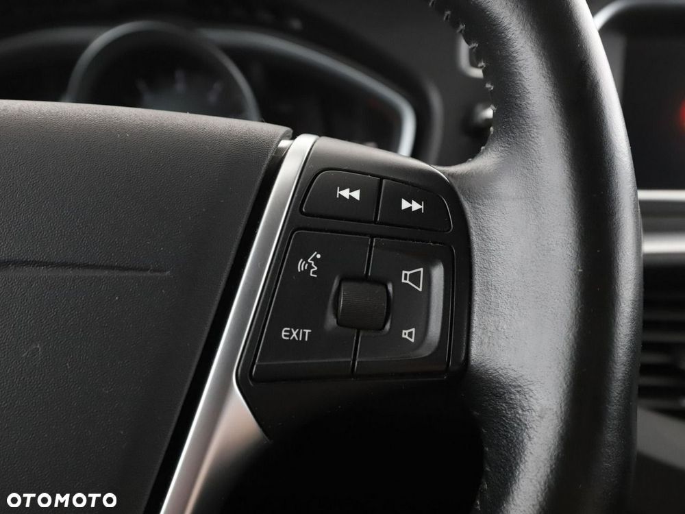 Volvo V40 T3 Geartronic Momentum - 30