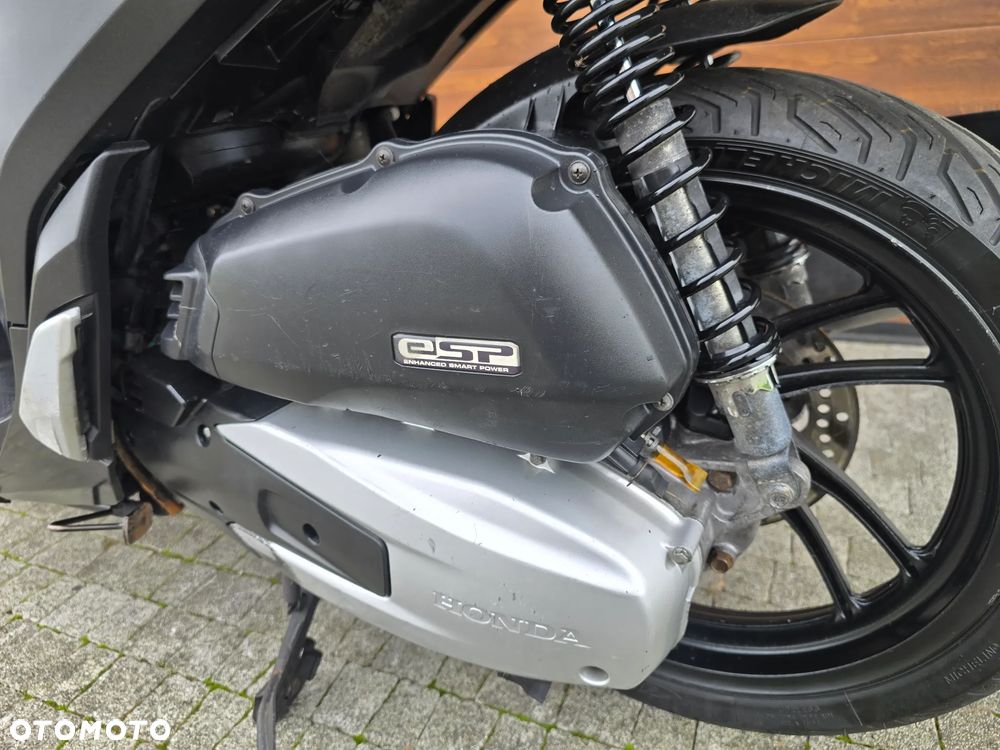 Honda SH - 25