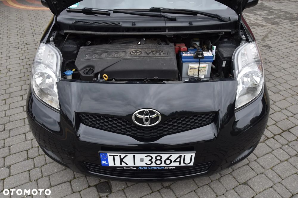 Toyota Yaris 1.33 VVT-i Executive - 18