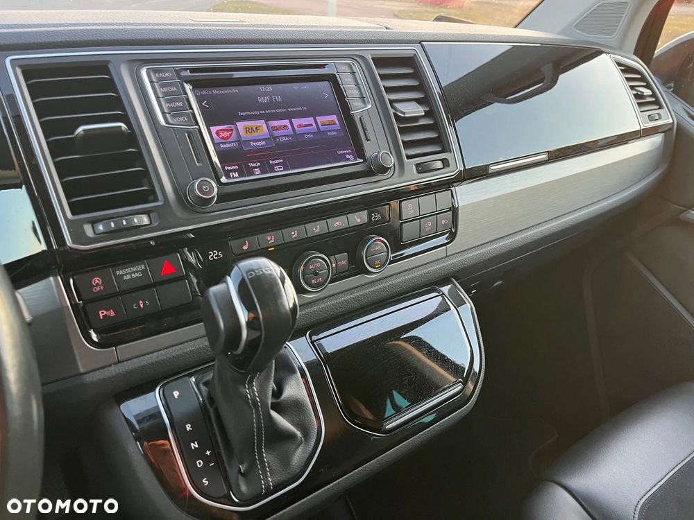 Volkswagen Multivan - 14